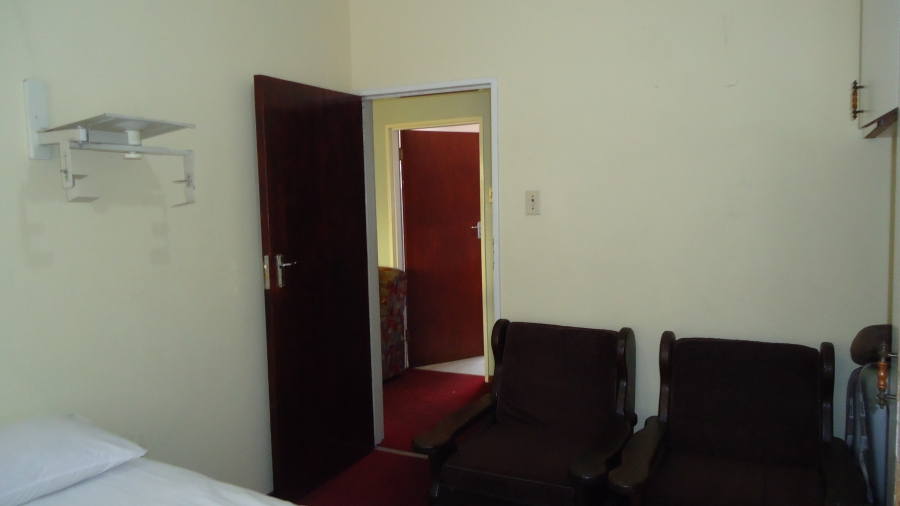3 Bedroom Property for Sale in Gustrouw Western Cape
